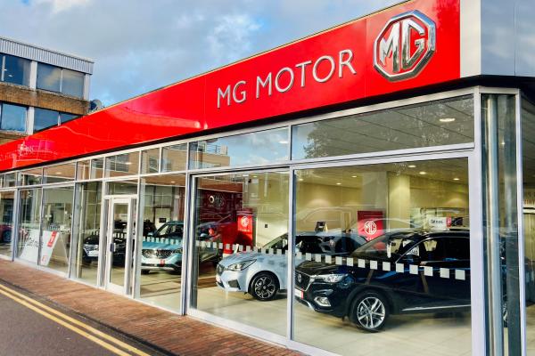 Bristol Street MG Beaconsfield Opens Its Doors | MG MOTOR UK